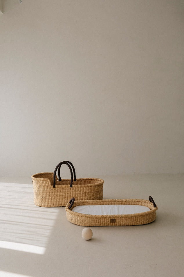Handmade weaving Baby Basket Natural with Leather Handle with Changing basket and ball