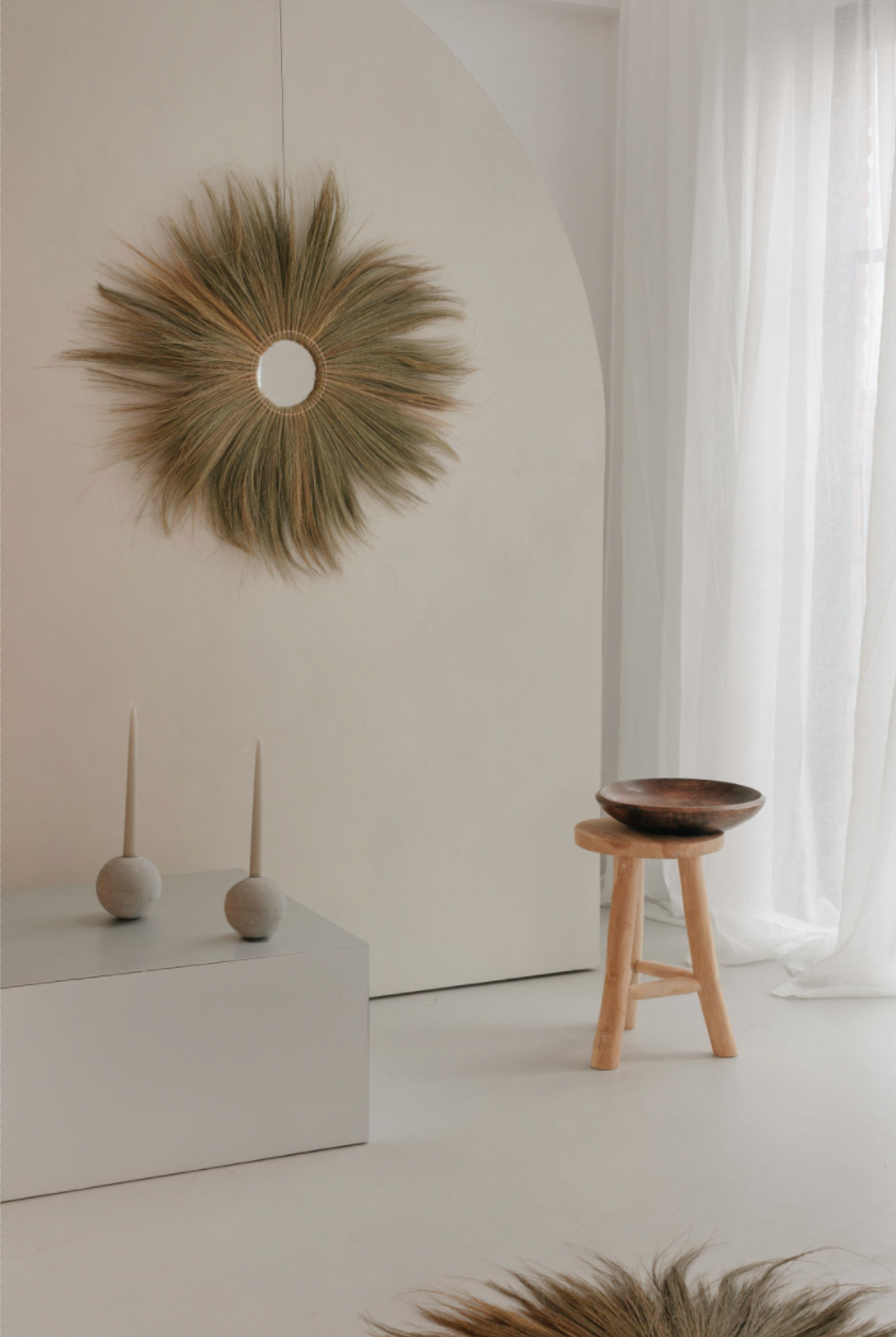 Hand-made Concrete Candle Globes with Grass Straw Mirror and bowl